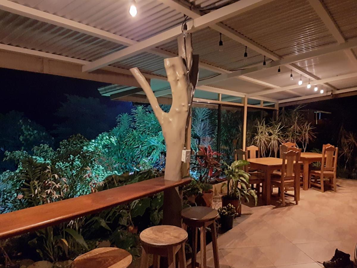 Marita'S Bed And Breakfast 纽沃阿雷纳尔 外观 照片